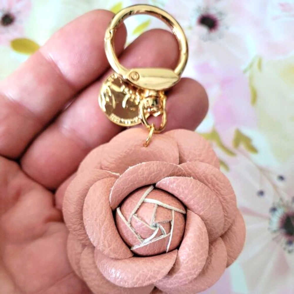 Handmade Blush Pink Rose Leather Flower with Gold Charm Keychain & coin - Picture 3 of 5